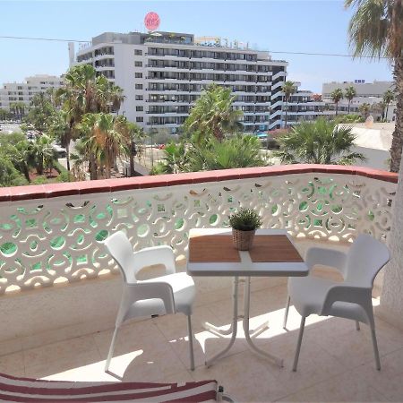 Apartment With A Large South-Facing Balcony, Sea View And Wifi In Las Americas Center Playa de las Americas  Luaran gambar