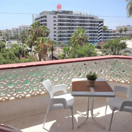 Apartment With A Large South-Facing Balcony, Sea View And Wifi In Las Americas Center Playa de las Americas  Luaran gambar